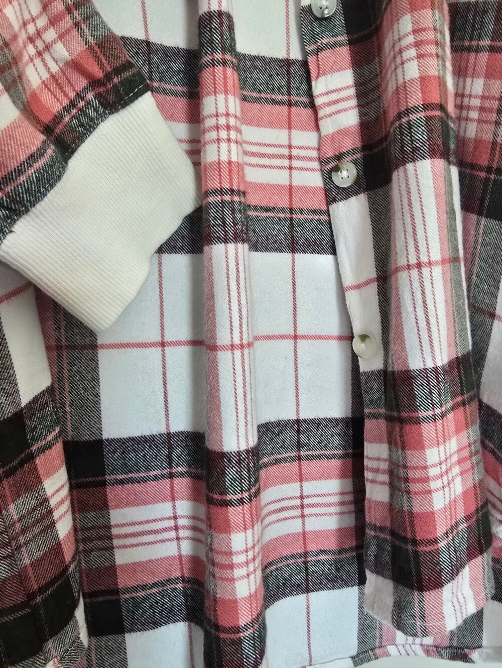 NWT Women's Super Soft Plaid Hoodie. Pink/gray. Cotton/viscose Blend. Large. - Picture 4 of 7